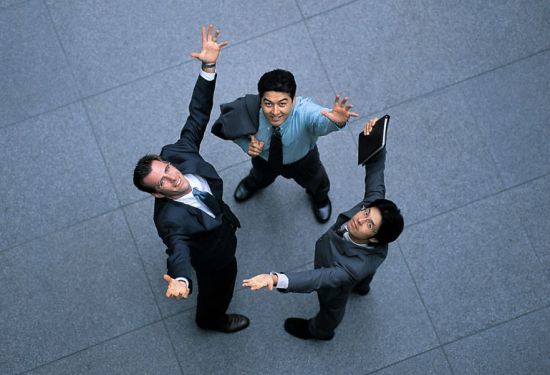 英镑大跌逼近年内低点,市场是否反应过度?