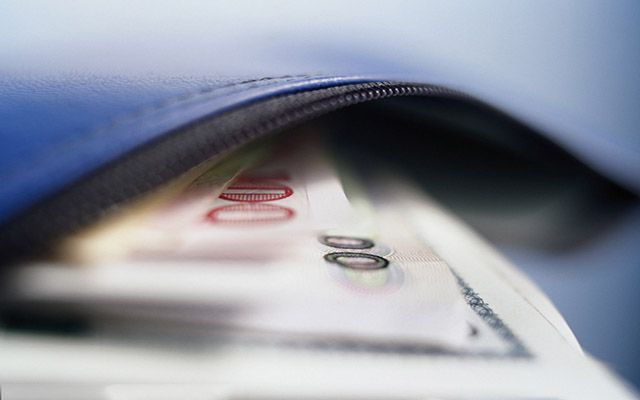 集结弹药押注美联储降息?小心被暴力扫出场!