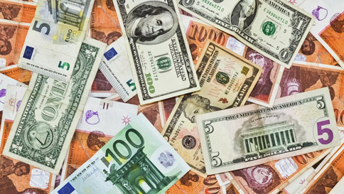 外汇技术面分析:指标、形态与交易策略